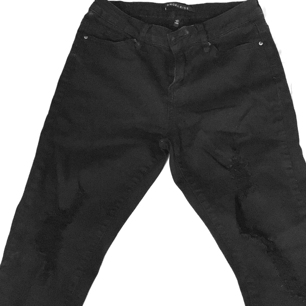 Black distressed skinny jeans